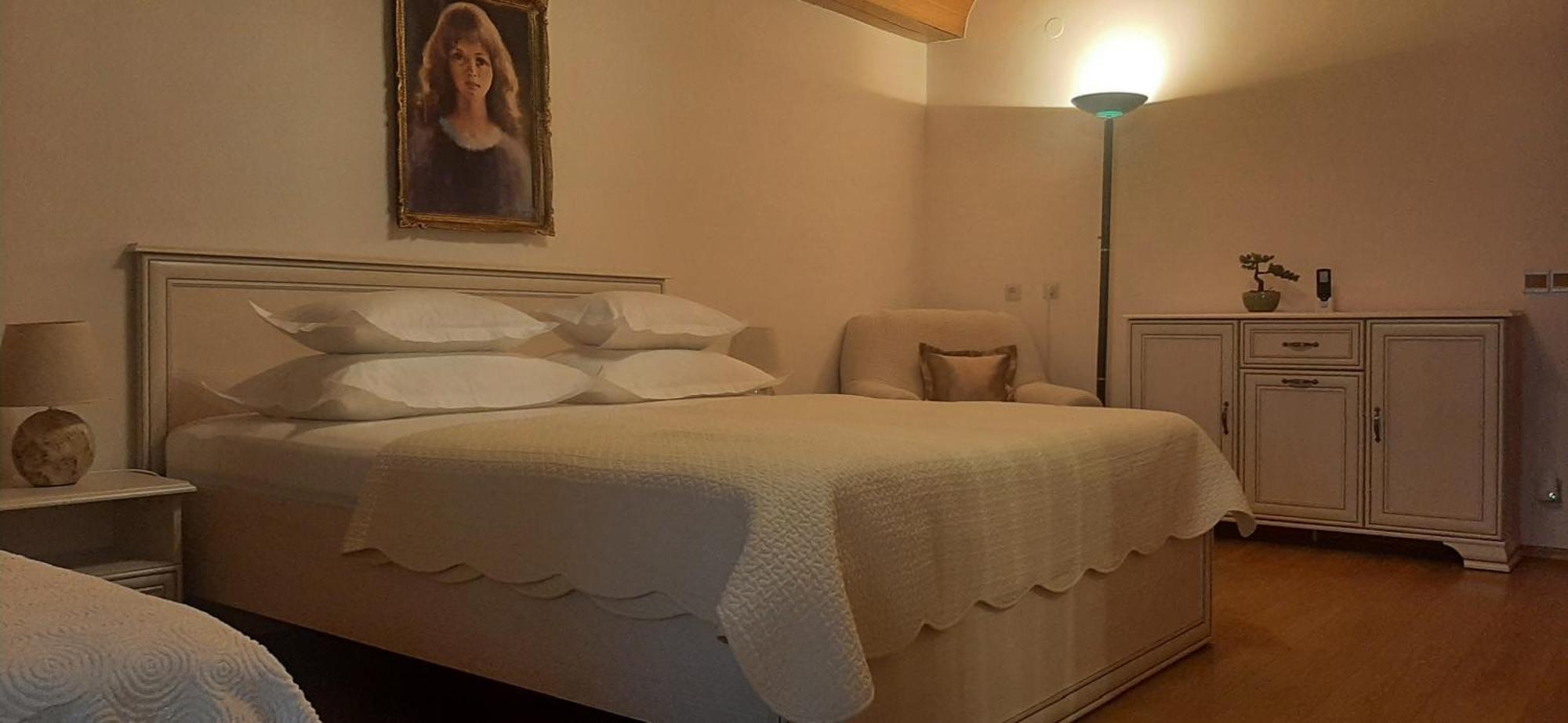 Guest House Fenix Brela Δωμάτιο φωτογραφία