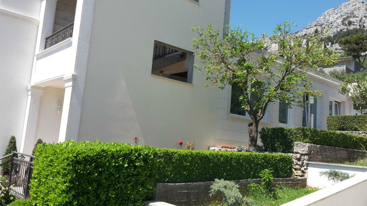 Guest House Fenix Brela Εξωτερικό φωτογραφία