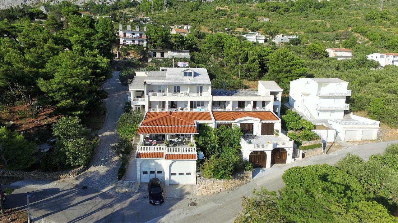 Guest House Fenix Brela Εξωτερικό φωτογραφία